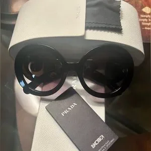 Prada | Accessories | Authentic Prada Black Swirl Baroque  display picture 1